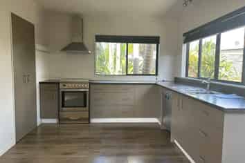 33 Parklands Ave, Mangawhai Heads