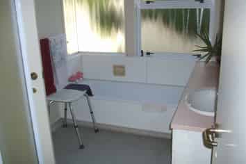 2/35 Busby Hill, Havelock North