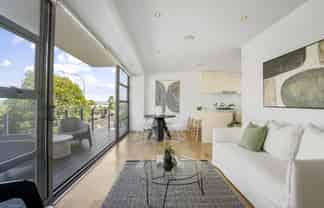 304/19 Surrey Crescent, Grey Lynn