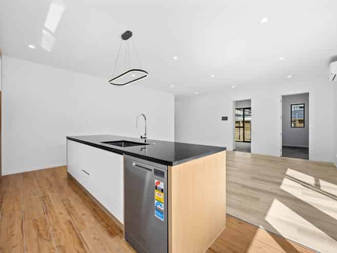 21 Tuwai Crescent, Opaheke