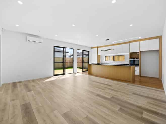 21 Tuwai Crescent, Opaheke