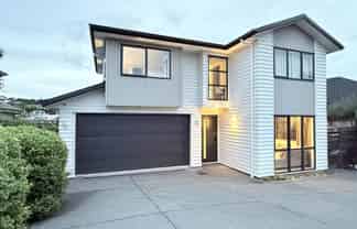 92 Colonial Drive, Millwater