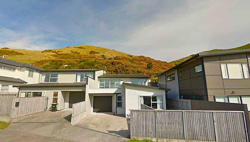 19b Comber Place, Johnsonville