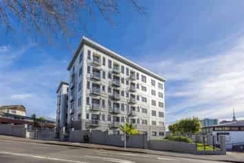 1i/127 GRAFTON RD, Grafton