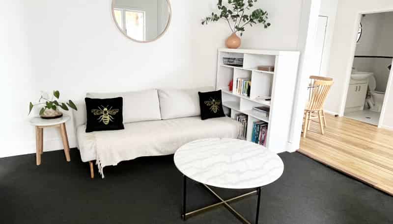 2/24c West End Road, Herne Bay