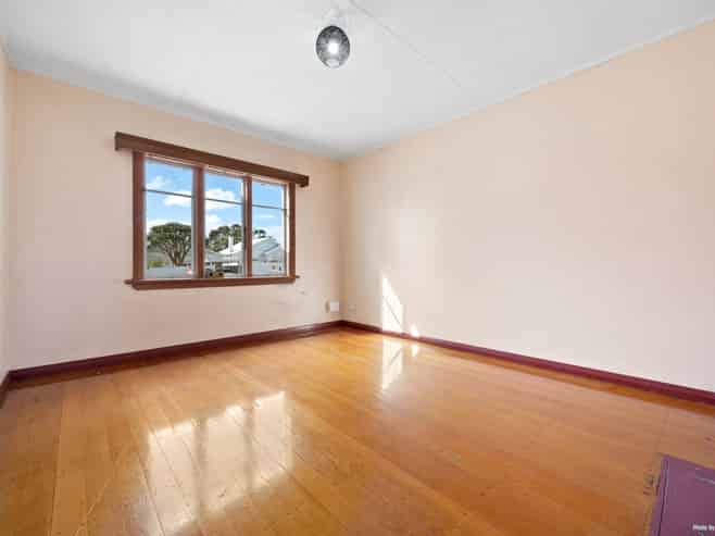 18 Old Mill Road, Grey Lynn