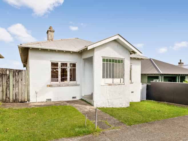 18 Old Mill Road, Grey Lynn