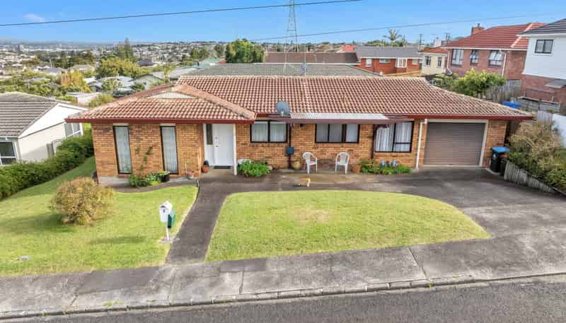 1 Robson Street, Mount Roskill