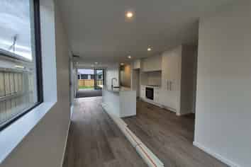 8A Korimako Crescent, Rolleston