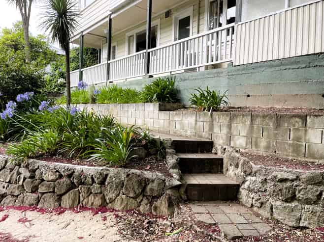 1/37 Faraday Street, Napier Hill