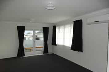 5 Sutton Place, Hawera