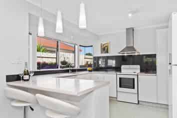 37 Dalton Drive, Papamoa