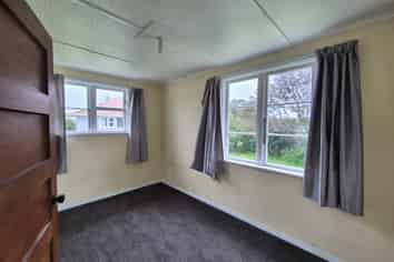 2 Dixon Avenue, Hawera