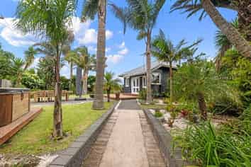 12 McLaren Falls Road, Lower Kaimai
