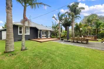 12 McLaren Falls Road, Lower Kaimai