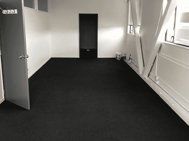 Lincoln Rd First-Floor Office Space Available Now