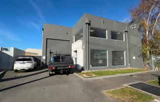 Superb Standalone Warehouse + Yard