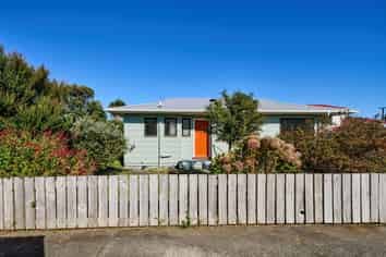 126A Waiwhetu Road, Waterloo