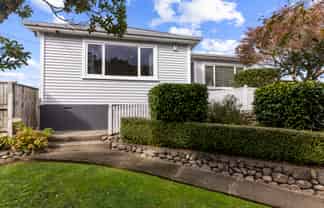 53 Woodland Road, Johnsonville