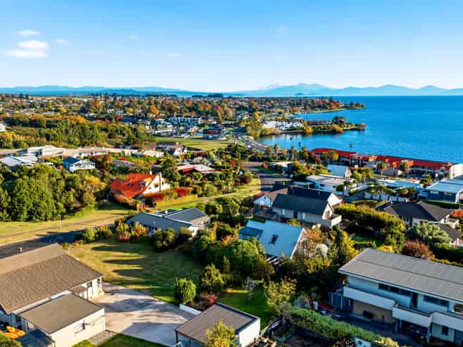 16 Harvey Street, Waipahihi