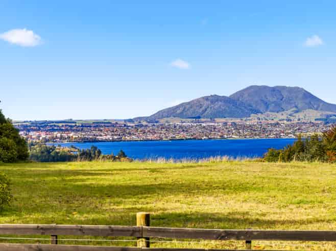 2/110 Acacia Heights Drive, Acacia Bay