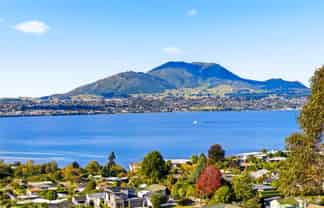 32 Mapara Road, Acacia Bay