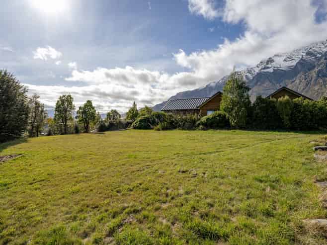 11 Polperro Court, Jacks Point