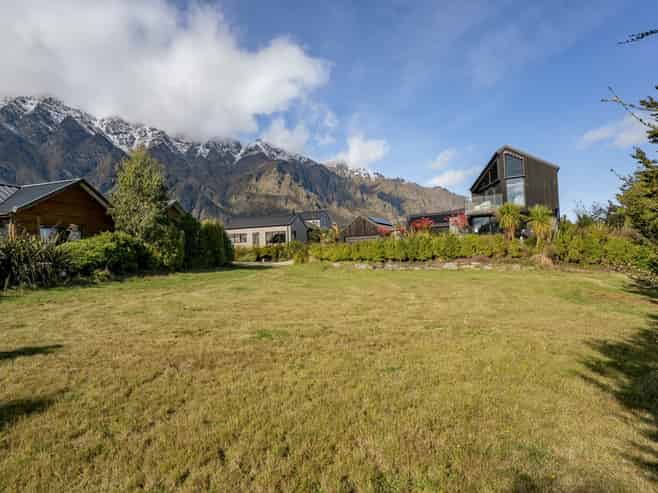 11 Polperro Court, Jacks Point