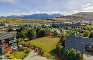 11 Polperro Court, Jacks Point