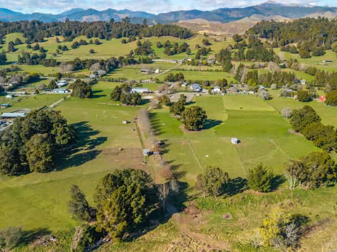 372 Wakefield-Kohatu Highway, Wakefield