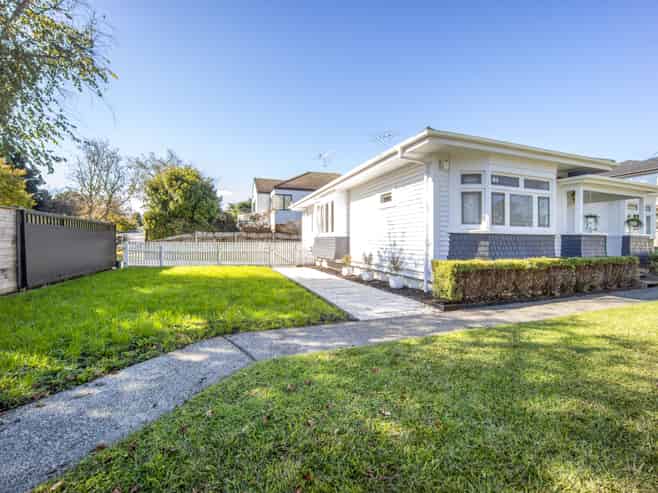 1A Vagus Place, Royal Oak