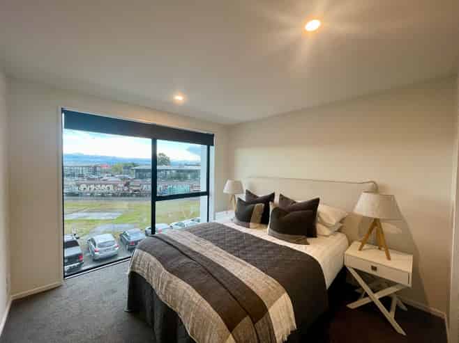 7/317 Lincoln Road, Addington