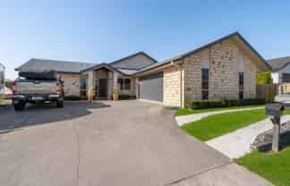 13 Amberley Place, Rototuna