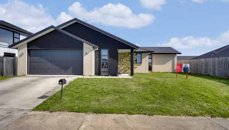 22 Inuwai Street, Glenview