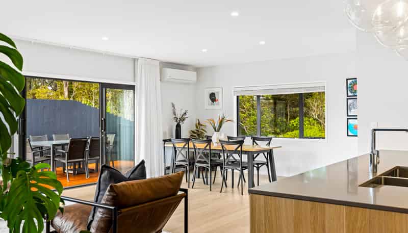 75 Glenvar Ridge Road, Long Bay