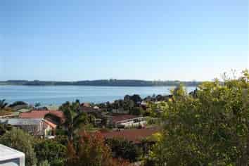 24 Vivian Drive, Omokoroa