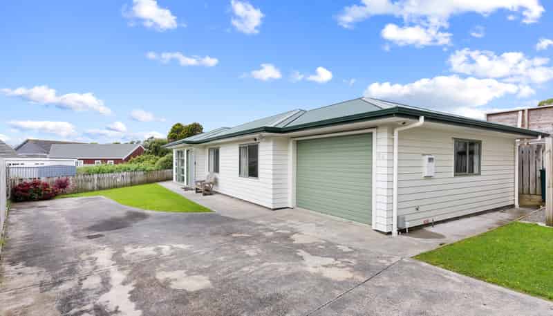 5A Rudyard Crescent, Johnsonville