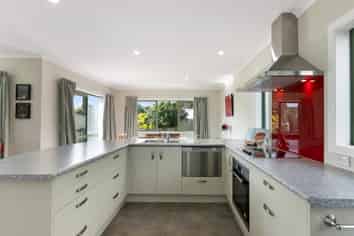 5A Rudyard Crescent, Johnsonville