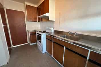 2/626 Main Street, Palmerston North