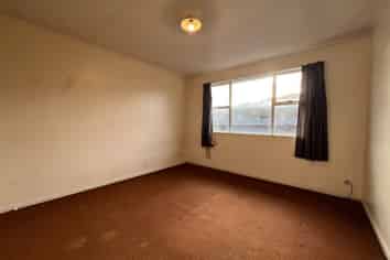 2/626 Main Street, Palmerston North