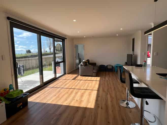 2/63 Waruhia Crescent, Rototuna