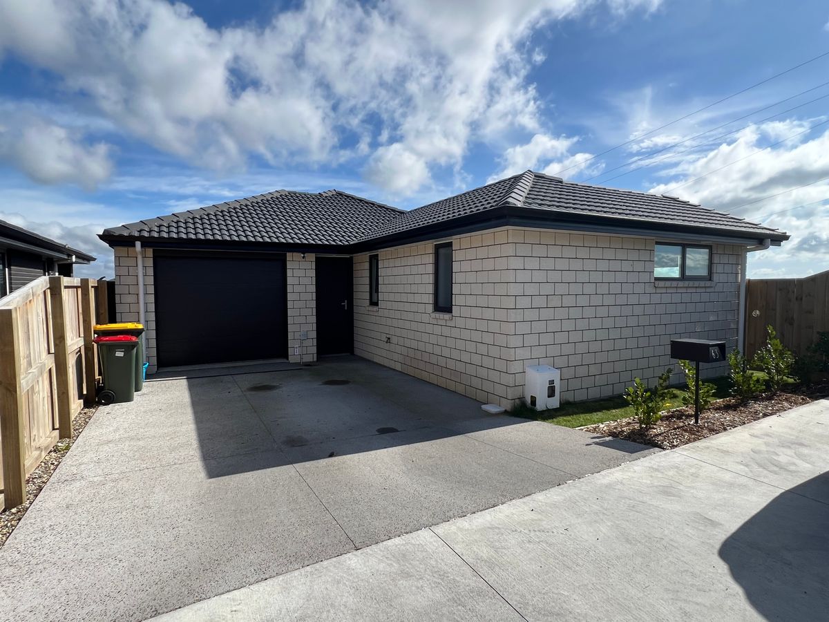 Modern 3-bedroom for Rent!, Rototuna