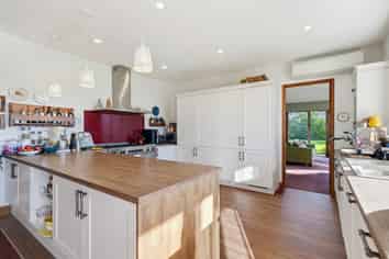 1402 North Eyre Road, West Eyreton