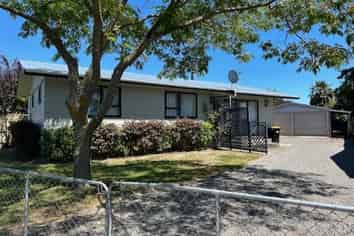 54 Vogel Crescent, Masterton