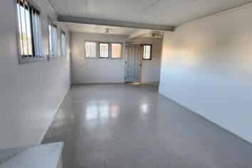 Drury warehouse and office for lease
