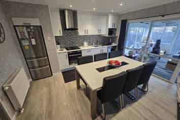 Southland - Address withheld