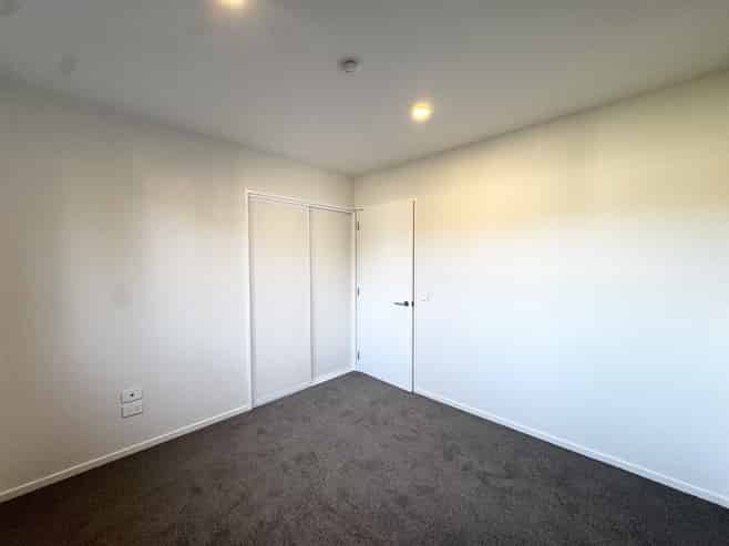 3/300 Westminster Street, Saint Albans