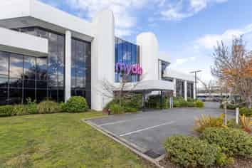 Executive Investment Opp. - Strong Tenant Profile