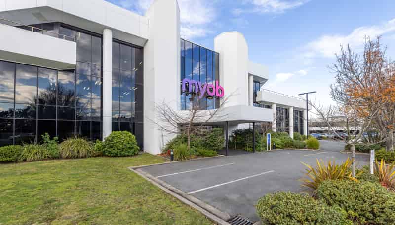 17 Sir William Pickering Drive, Burnside