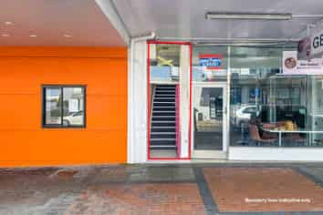 REFURBISHED LEVEL 1 OFFICE OR CLINIC
